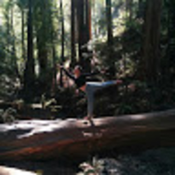 Meet your Posher, Anne-marie - Picture 1 of 2